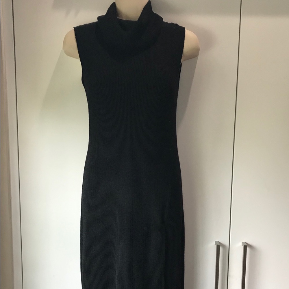 BCBG MaxAzria “Ameuya” Wool Tunic Style Sweater